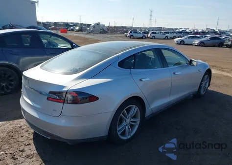2013 Tesla Model S from USA, damaged, VIN 5YJSA1AG8DFP13291